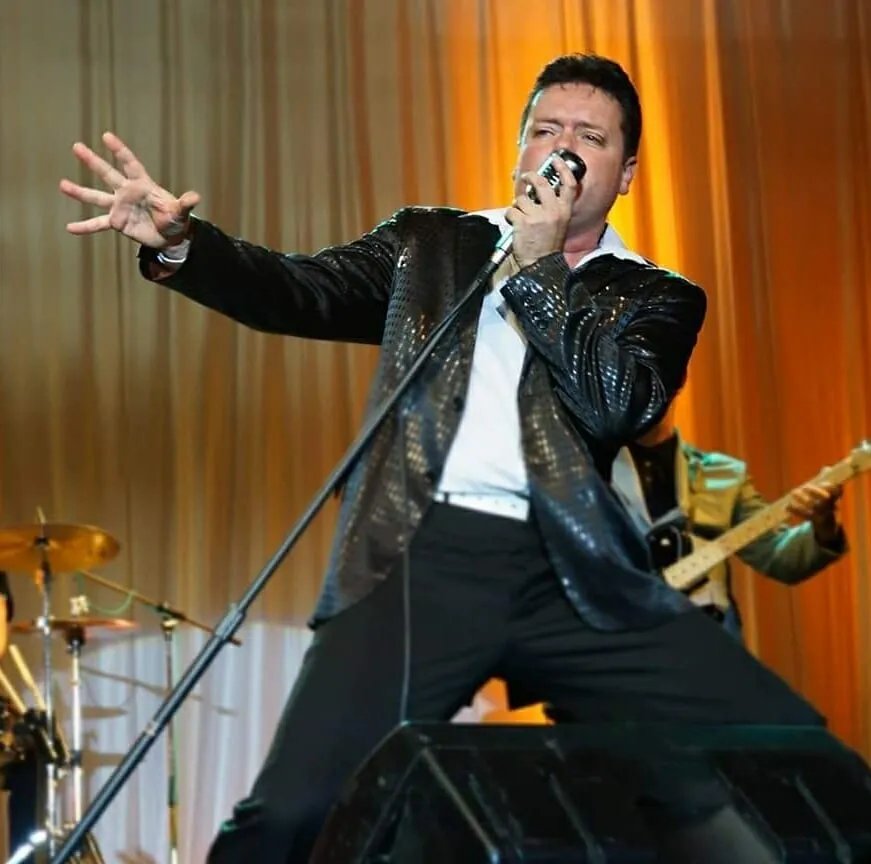 Dave B's Good Rocking Tonite boekt U bij www.kwekel-evenementen.nl