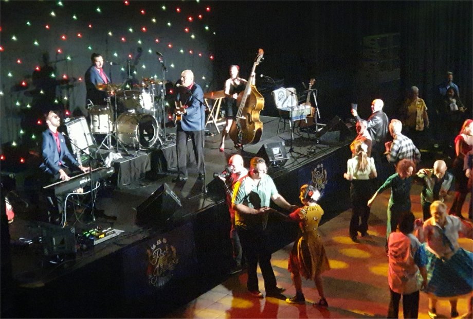 Class of 58 boekt u bij www.kwekel-evenementen.nl