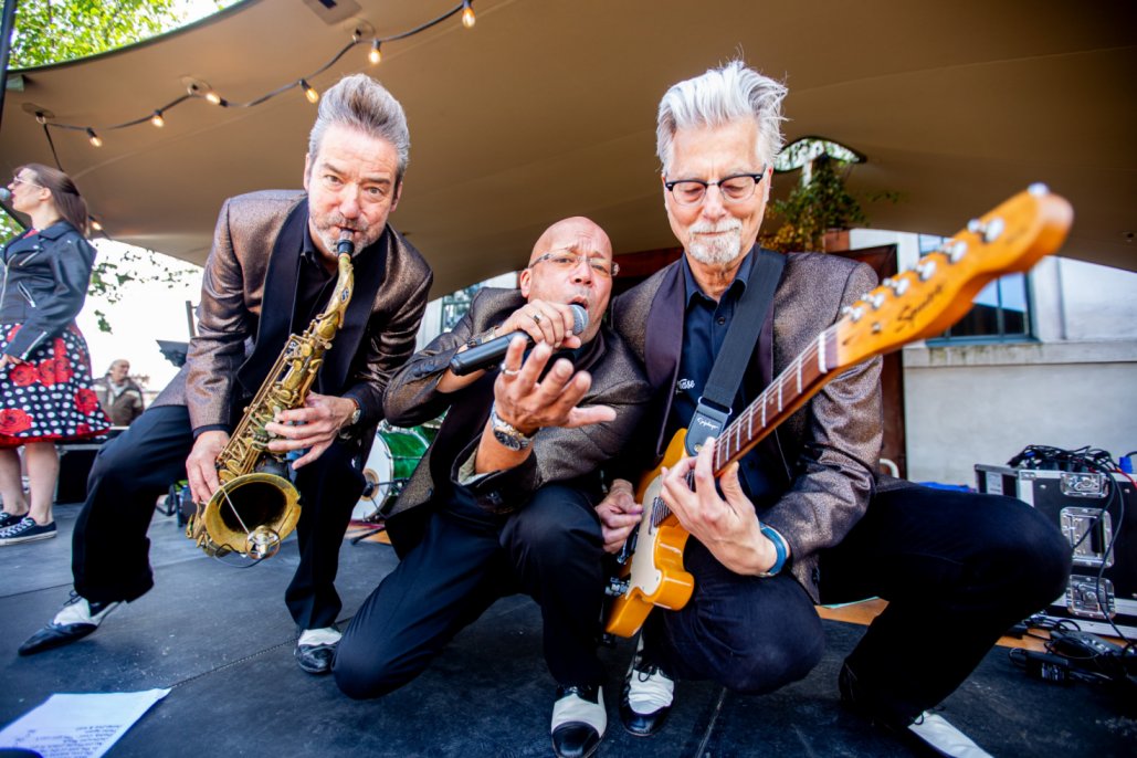 Crazy Caddilac, www.kwekel-evenementen.nl